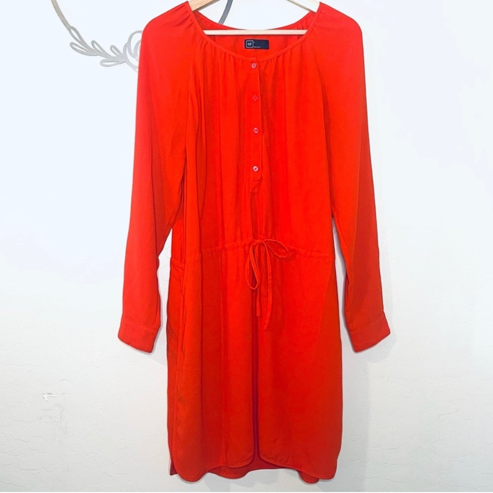 Gap large orangey red drawstring dress with pockets